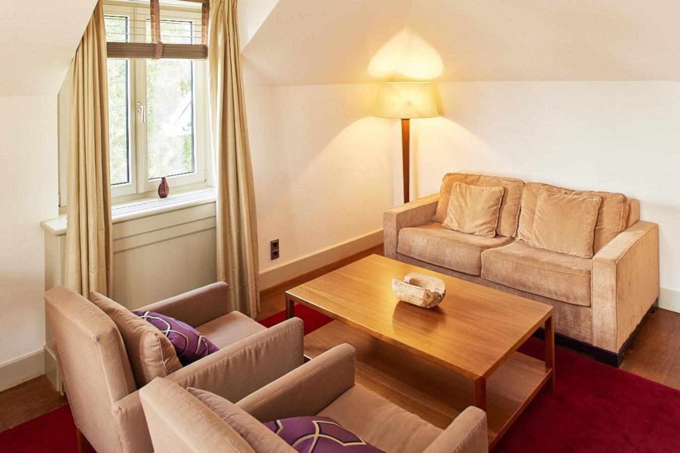 Remise Am Suellberg - Das Kleine Hotel Am Suellberg Хамбург Екстериор снимка